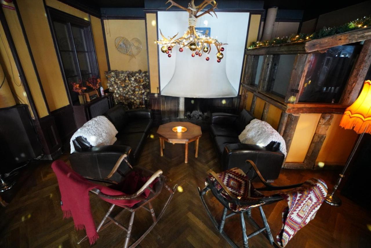 Le Ski Lodge & Steakhouse 3*