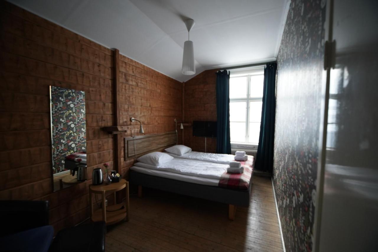Le Ski Lodge & Steakhouse 3*